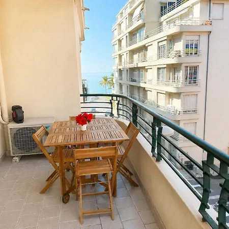 Διαμέρισμα Avec Terrasse A 2 Min De La Νίκαια